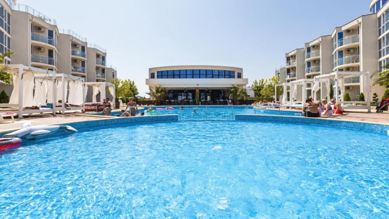 Design Studio In Atlantis Resort&Spa, Burgas Airport 외부 사진